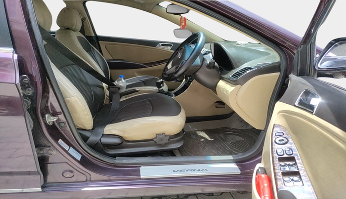 2013 Hyundai Verna FLUIDIC 1.6 CRDI SX OPT, Diesel, Manual, 1,32,227 km, interior