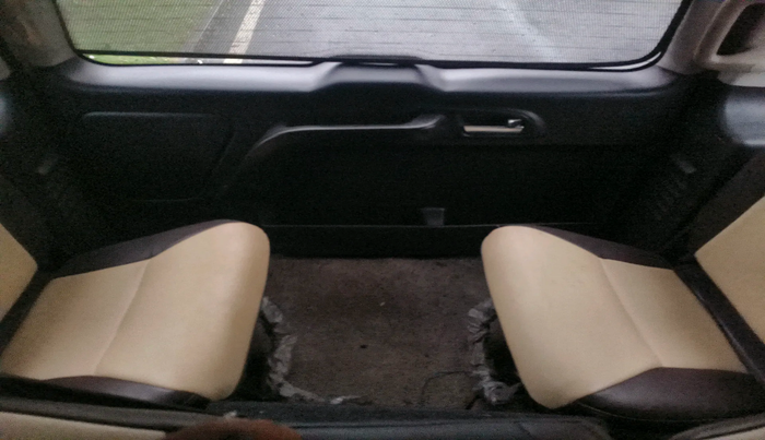 2013 Tata Safari Storme 2.2 LX 4X2, Diesel, Manual, 1,28,500 km, interior