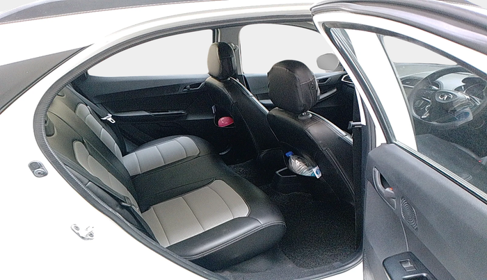 2023 Tata TIAGO NRG XZ MT, Petrol, Manual, 21,114 km, interior