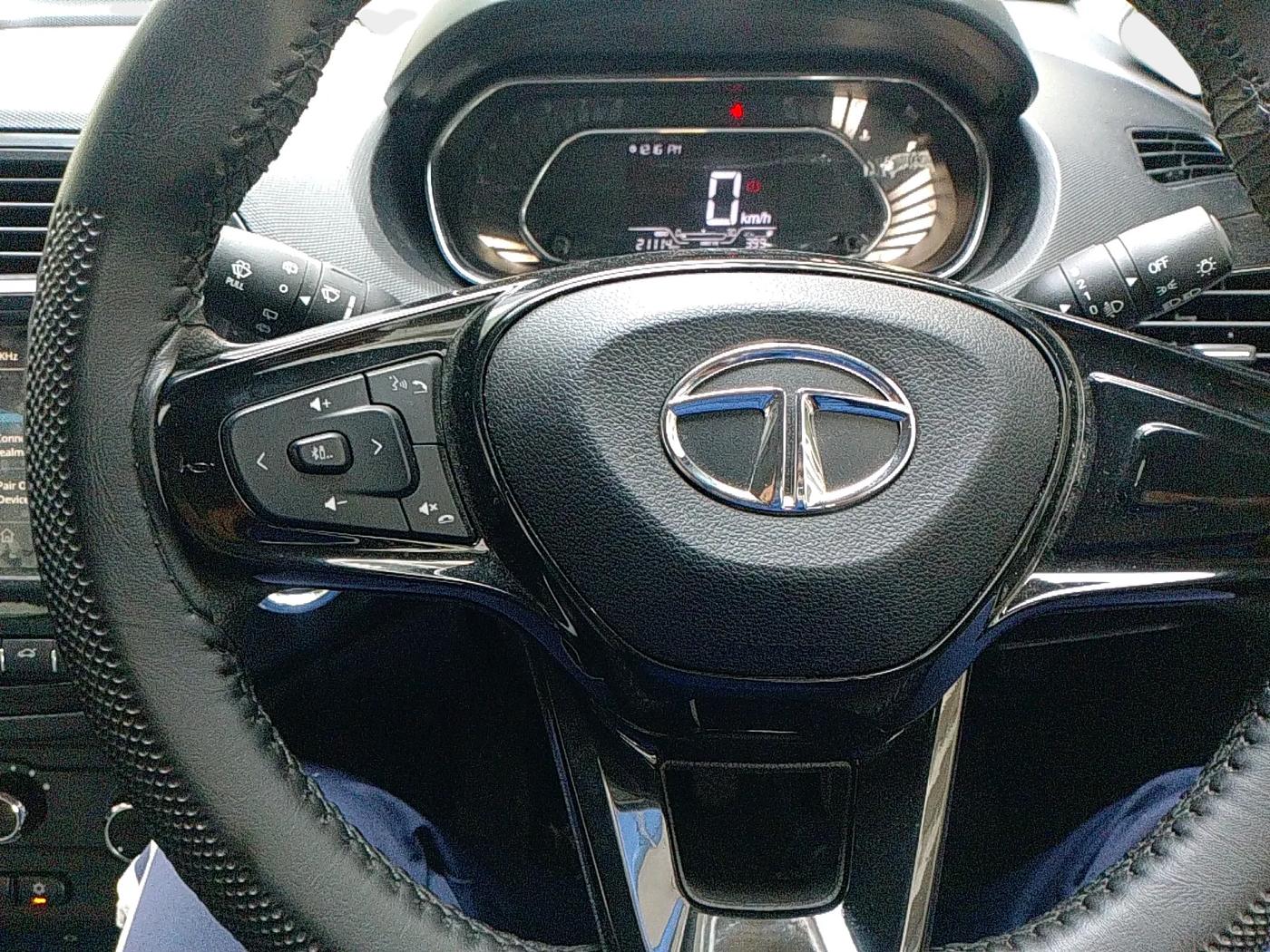 2023 Tata TIAGO NRG XZ MT, Petrol, Manual, 21,114 km, interior