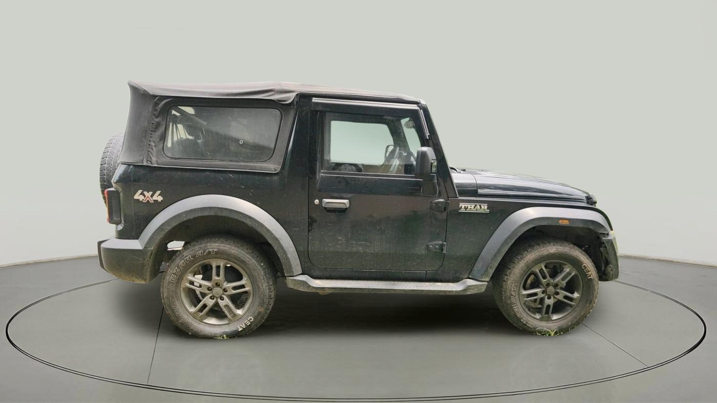 2021 Mahindra Thar LX  P 4WD AT CONVERTIBLE, Petrol, Automatic, 32,483 km, exterior