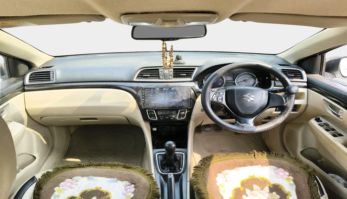 2015 Maruti Ciaz ZDI+ SHVS, Diesel, Manual, 99,982 km, interior