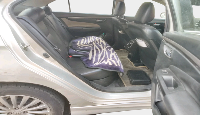 2016 Maruti Ciaz ZDI+ SHVS RS, Diesel, Manual, 60,133 km, interior