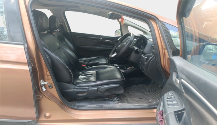 2017 Honda WR-V 1.5L I-DTEC VX MT, Diesel, Manual, 95,157 km, interior