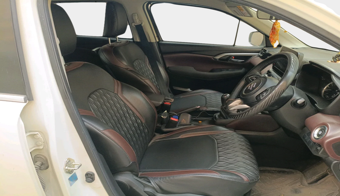 2023 Maruti Grand Vitara DELTA CNG, Petrol, Manual, 42,480 km, interior