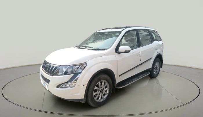 2017 Mahindra XUV500 W10, Diesel, Manual, 1,12,720 km, exterior