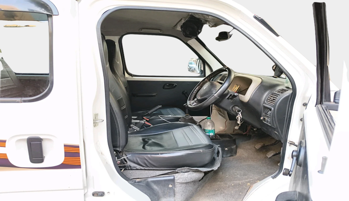 2020 Maruti Eeco 7 STR, Petrol, Manual, 67,533 km, interior