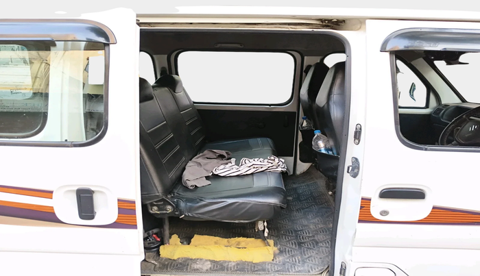 2020 Maruti Eeco 7 STR, Petrol, Manual, 67,533 km, interior