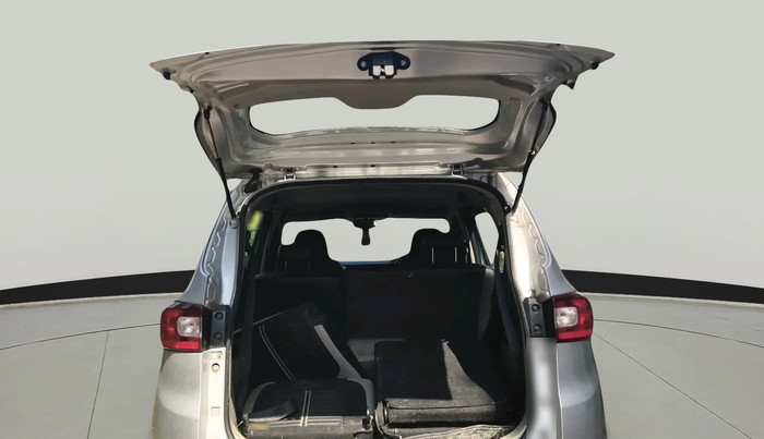 2023 Renault TRIBER RXT, Petrol, Manual, 12,594 km, exterior