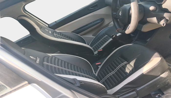 2023 Renault TRIBER RXT, Petrol, Manual, 12,594 km, interior