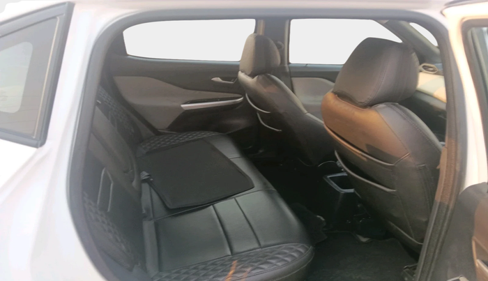 2023 Nissan MAGNITE XV MT, Petrol, Manual, 39,301 km, interior