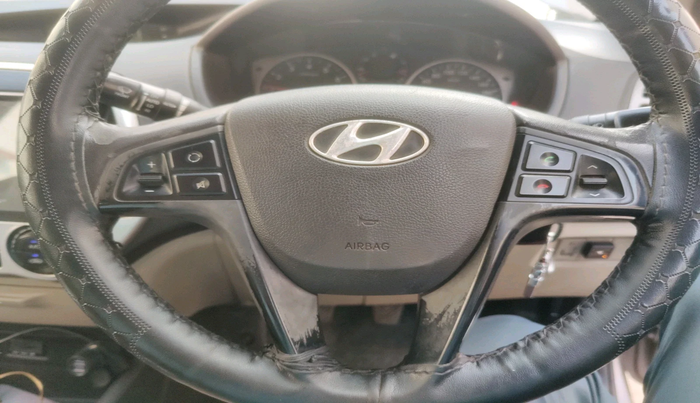 2013 Hyundai i20 SPORTZ 1.2, Petrol, Manual, 1,03,596 km, interior