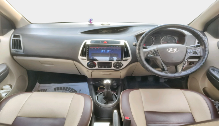 2013 Hyundai i20 SPORTZ 1.2, Petrol, Manual, 1,03,596 km, interior