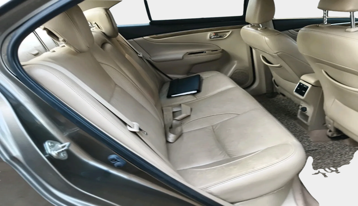 2018 Maruti Ciaz ALPHA  AT 1.5 SHVS PETROL, Petrol, Automatic, 91,346 km, interior