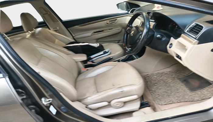 2018 Maruti Ciaz ALPHA  AT 1.5 SHVS PETROL, Petrol, Automatic, 91,346 km, interior