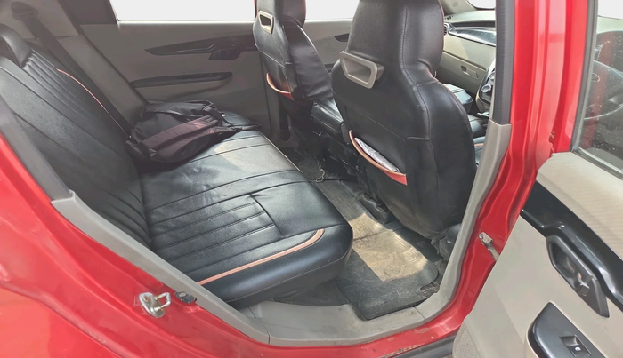 2017 Mahindra Kuv100 K4 D 6 STR, Diesel, Manual, 87,283 km, interior