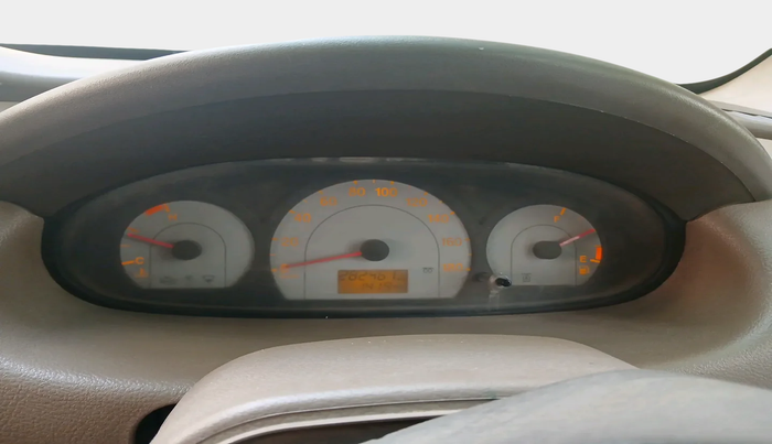 2013 Mahindra Xylo D4, Diesel, Manual, 2,82,461 km, interior