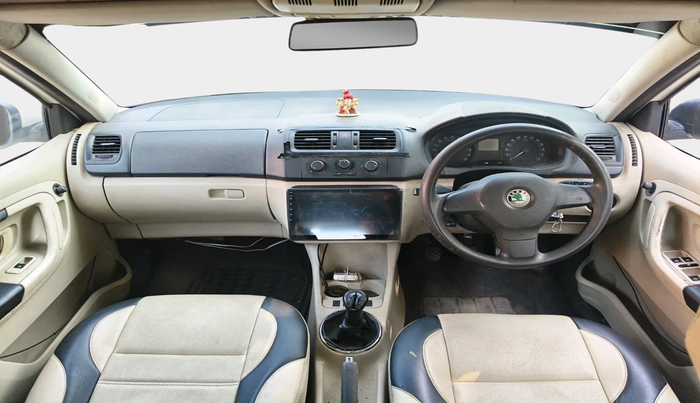 2011 Skoda Fabia CLASSIC 1.2 TDI, Diesel, Manual, 68,600 km, interior