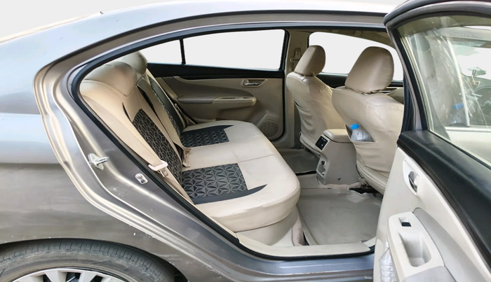 2016 Maruti Ciaz VDI+ SHVS, Diesel, Manual, 1,27,520 km, interior