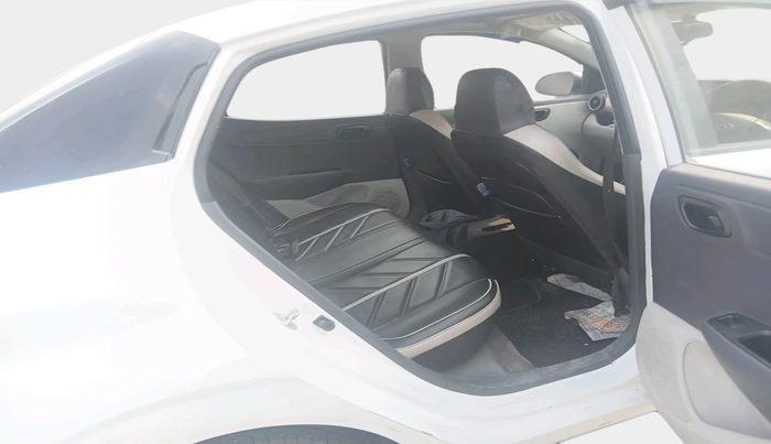 2022 Hyundai AURA S 1.2 CNG, Petrol, Manual, 27,052 km, interior