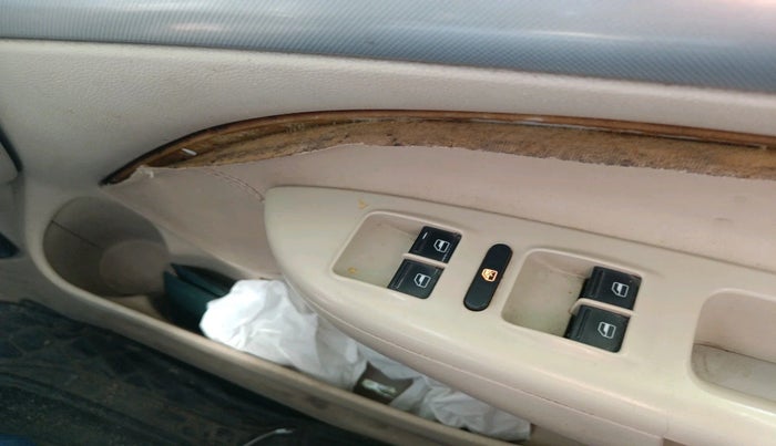 2013 Skoda Laura ELEGANCE 2.0 TDI CR AT, Diesel, Automatic, 1,24,750 km, interior