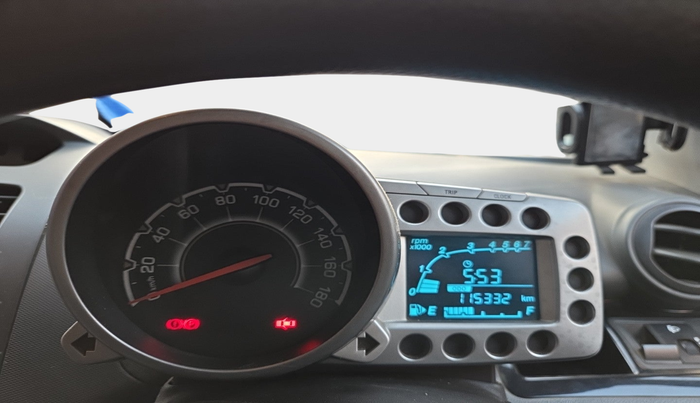 2010 Chevrolet Beat LT PETROL, Petrol, Manual, 1,15,332 km, interior