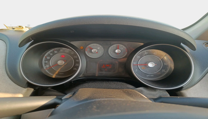 2014 Fiat Punto EVO ACTIVE 1.2, Petrol, Manual, 61,907 km, interior