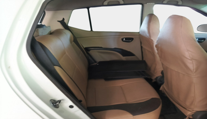 2011 Hyundai i10 MAGNA 1.2, Petrol, Manual, 73,724 km, interior