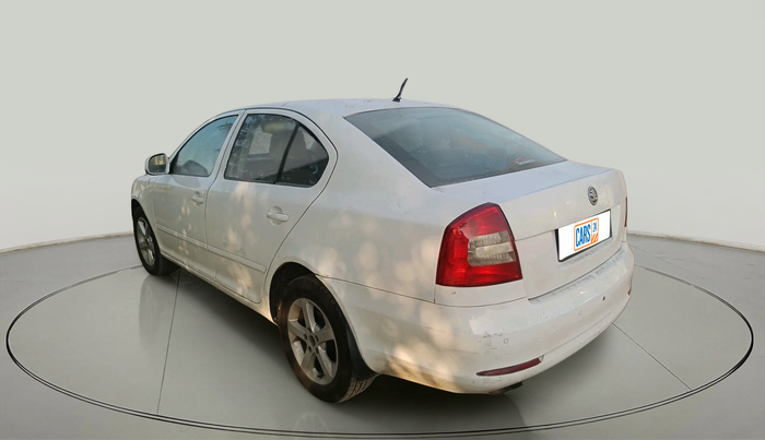 2011 Skoda Laura ELEGANCE 1.9 TDI AT, Diesel, Automatic, 92,361 km, exterior