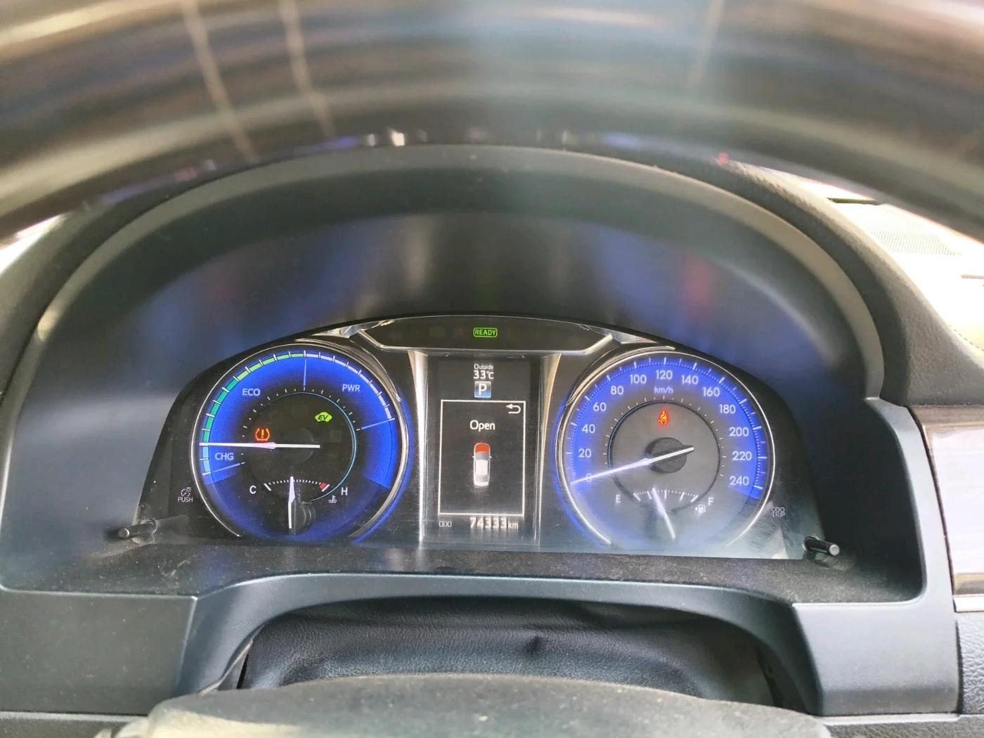 2018 Toyota Camry HYBRID, Hybrid, Automatic, 12,00,000 km, interior
