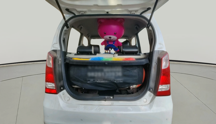 2017 Maruti Wagon R 1.0 VXI, Petrol, Manual, 65,300 km, exterior