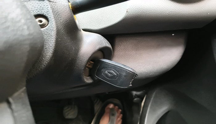 2017 Renault Kwid RXT 1.0 AMT (O), Petrol, Automatic, 1,19,573 km, interior