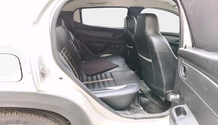 2017 Renault Kwid RXT 1.0 AMT (O), Petrol, Automatic, 1,19,573 km, interior