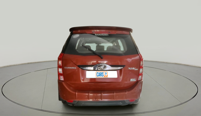 2016 Mahindra XUV500 W10 AT, Diesel, Automatic, 84,561 km, exterior