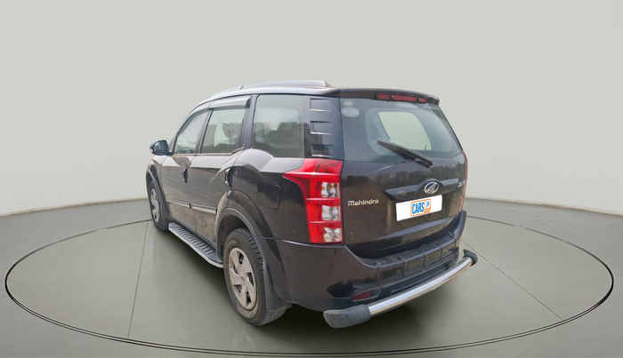 2016 Mahindra XUV500 W6, Diesel, Manual, 1,04,672 km, exterior