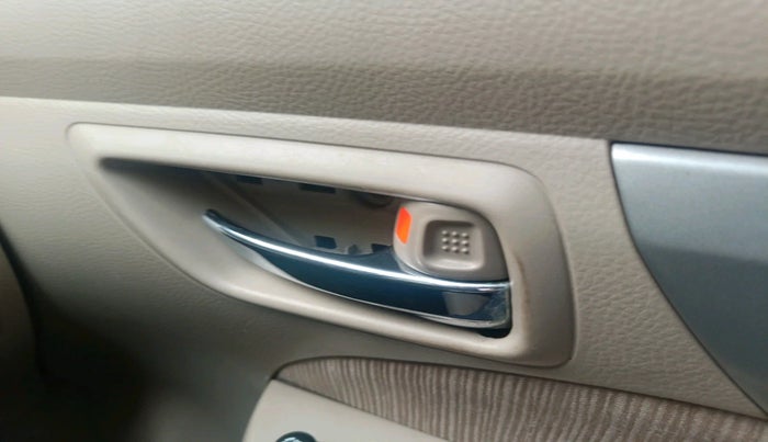 2014 Maruti Ertiga ZDI, Diesel, Manual, 1,29,338 km, interior