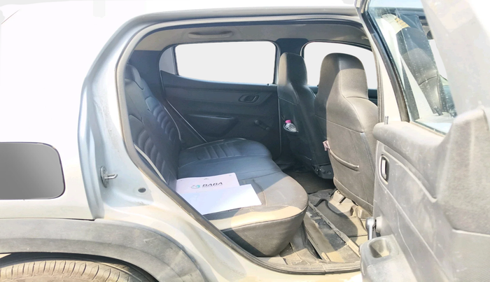 2016 Renault Kwid RXT 0.8, Petrol, Manual, 1,01,500 km, interior