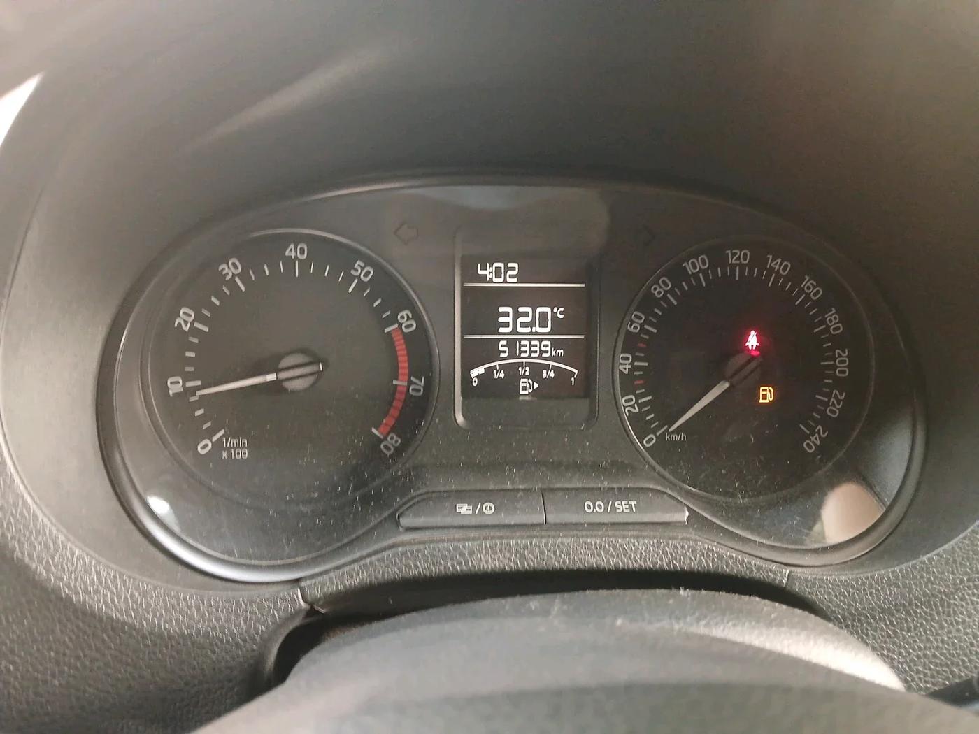 2019 Skoda Rapid 1.6 MPI ACTIVE, Petrol, Manual, 51,339 km, interior