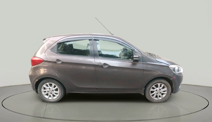 2018 Tata Tiago XZ PETROL, Petrol, Manual, 1,73,732 km, exterior