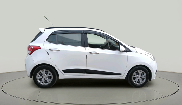 2016 Hyundai Grand i10 SPORTZ 1.1 CRDI, Diesel, Manual, 82,661 km, exterior