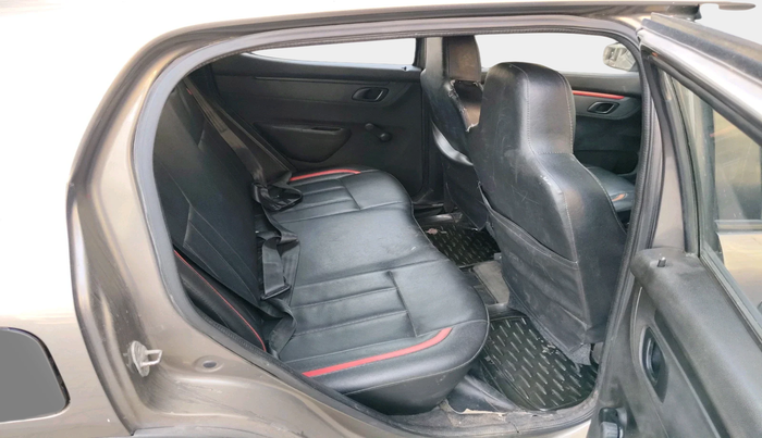 2017 Renault Kwid RXT 0.8, Petrol, Manual, 71,718 km, interior