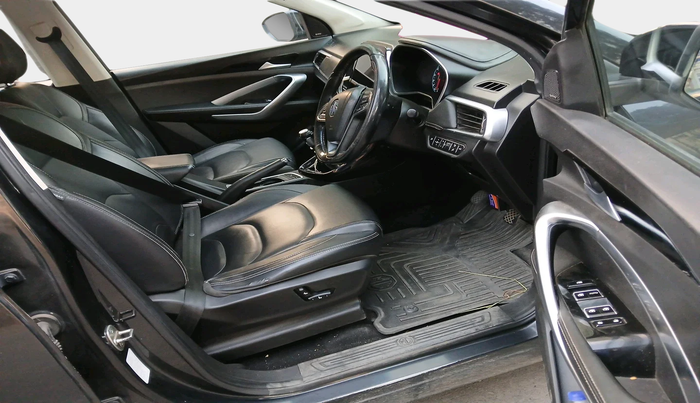 2019 MG HECTOR SHARP 2.0 DIESEL, Diesel, Manual, 1,08,751 km, interior