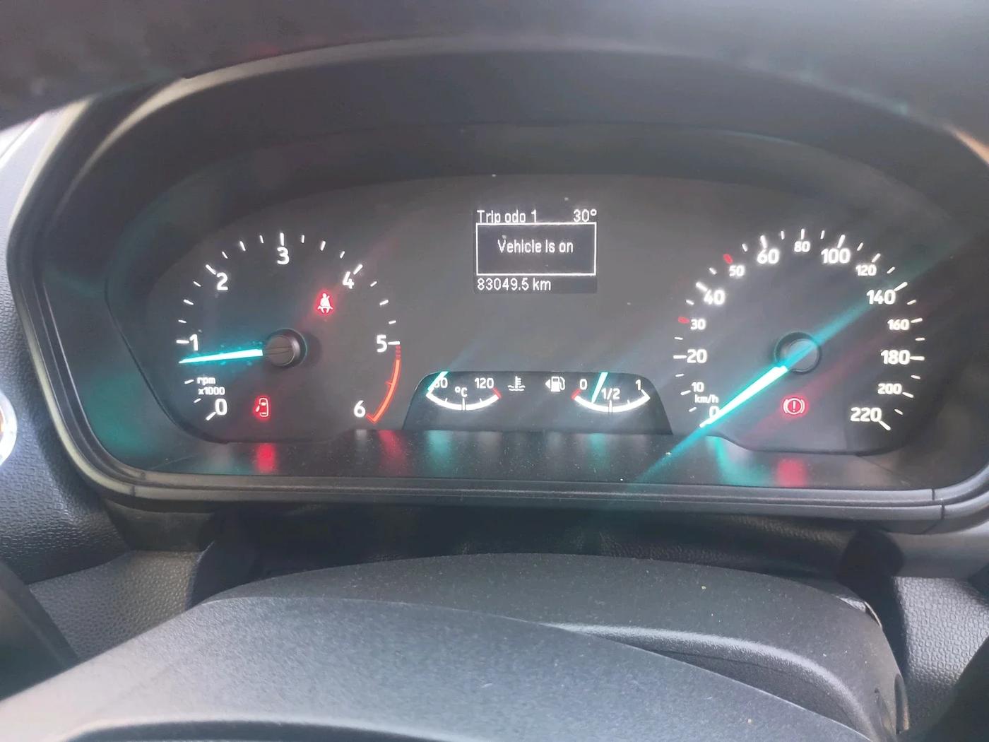 2019 Ford Ecosport TITANIUM + 1.5L DIESEL, Diesel, Manual, 1,23,456 km, interior