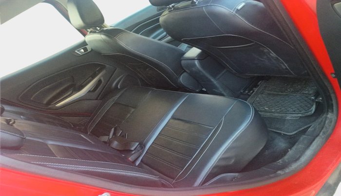 2019 Ford Ecosport TITANIUM + 1.5L DIESEL, Diesel, Manual, 1,23,456 km, interior