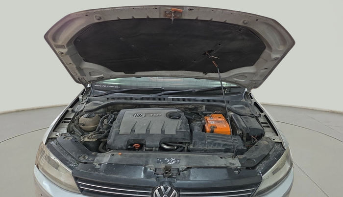 2011 Volkswagen Jetta COMFORTLINE 1.9 TDI AT, Diesel, Automatic, 1,31,568 km, exterior