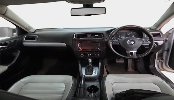 2011 Volkswagen Jetta COMFORTLINE 1.9 TDI AT, Diesel, Automatic, 1,31,568 km, interior