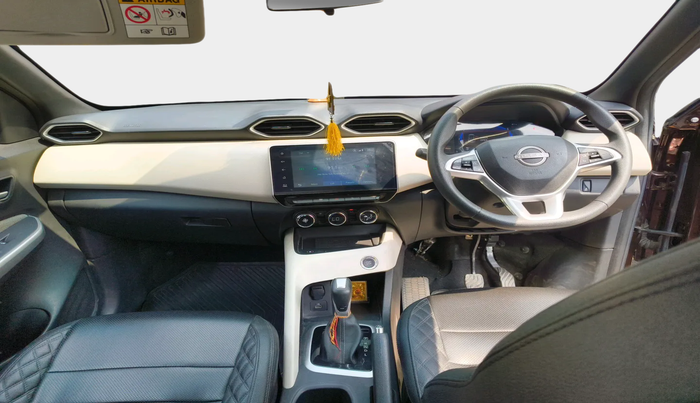 2022 Nissan MAGNITE XV TURBO CVT, Petrol, Automatic, 25,187 km, interior