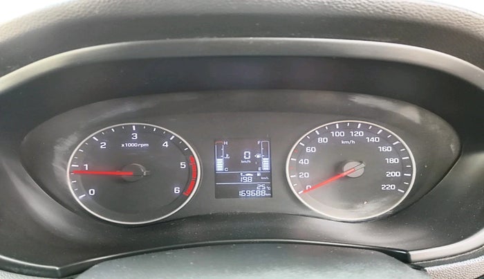 2018 Hyundai Elite i20 ASTA 1.4 CRDI DUAL TONE, Diesel, Manual, 1,69,688 km, interior