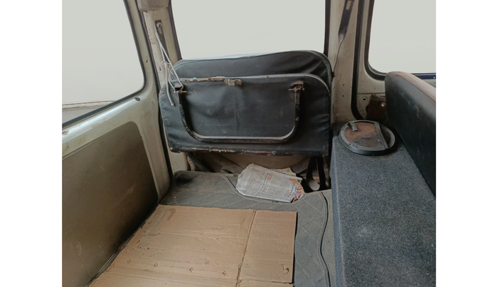 2011 Maruti Eeco 7 STR, Petrol, Manual, 1,29,737 km, interior