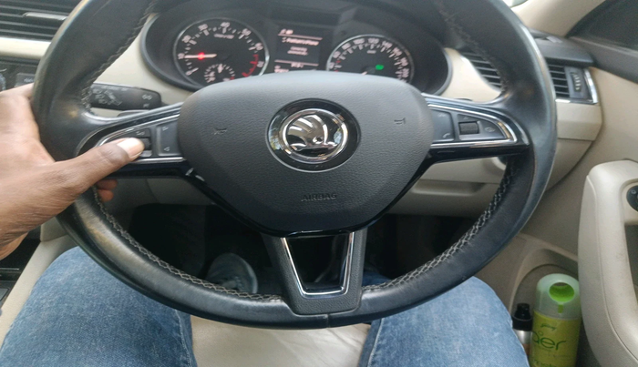 2017 Skoda Octavia STYLE PLUS AT 1.8 TSI, Petrol, Automatic, 91,612 km, interior